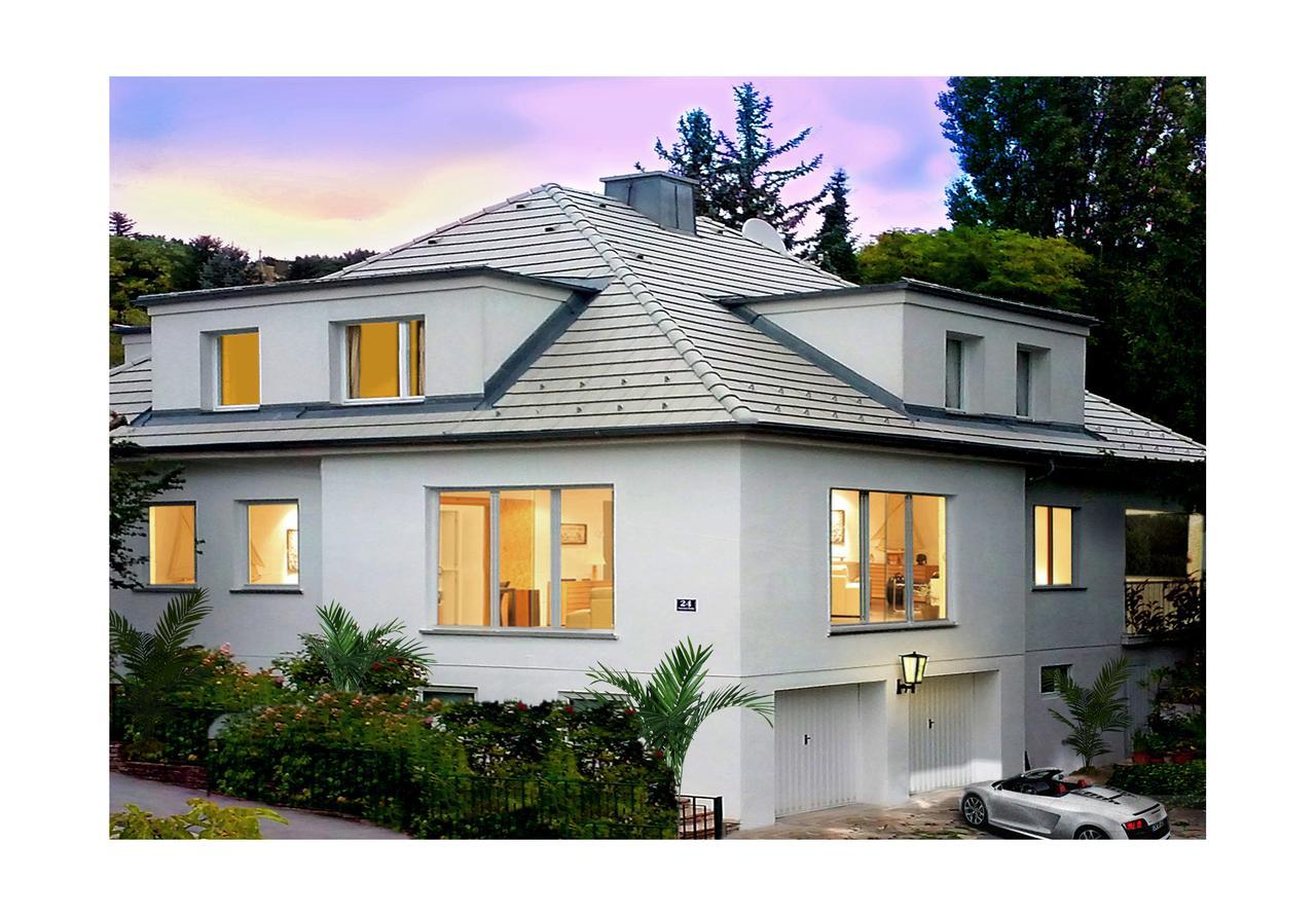 White Villa Baden Exteriör bild